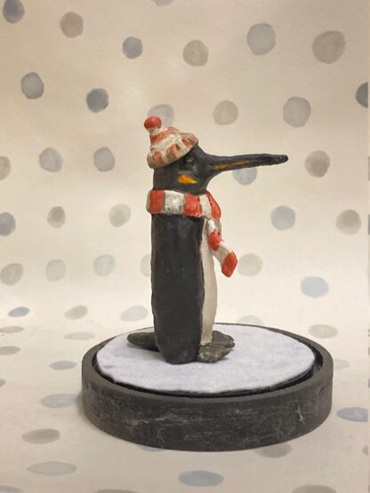 Presley the King Penguin - Handmade penguin sculpture - Image 5