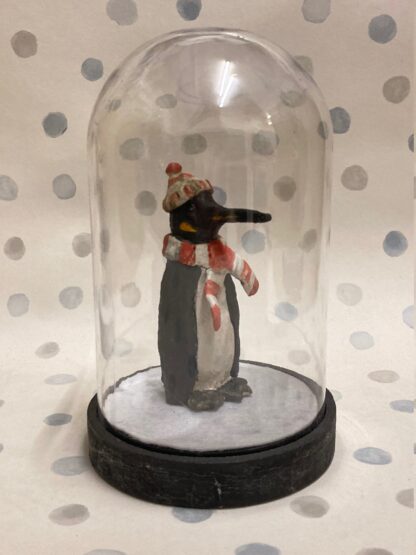 Presley the King Penguin - Handmade penguin sculpture - Image 4
